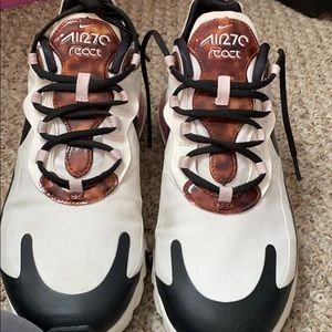 Nike air max react 270